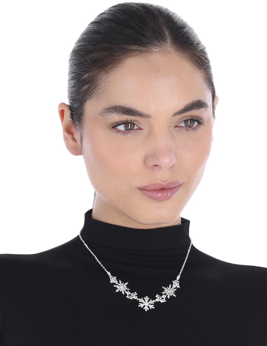 Collar Feeling Frosty 22 k 3