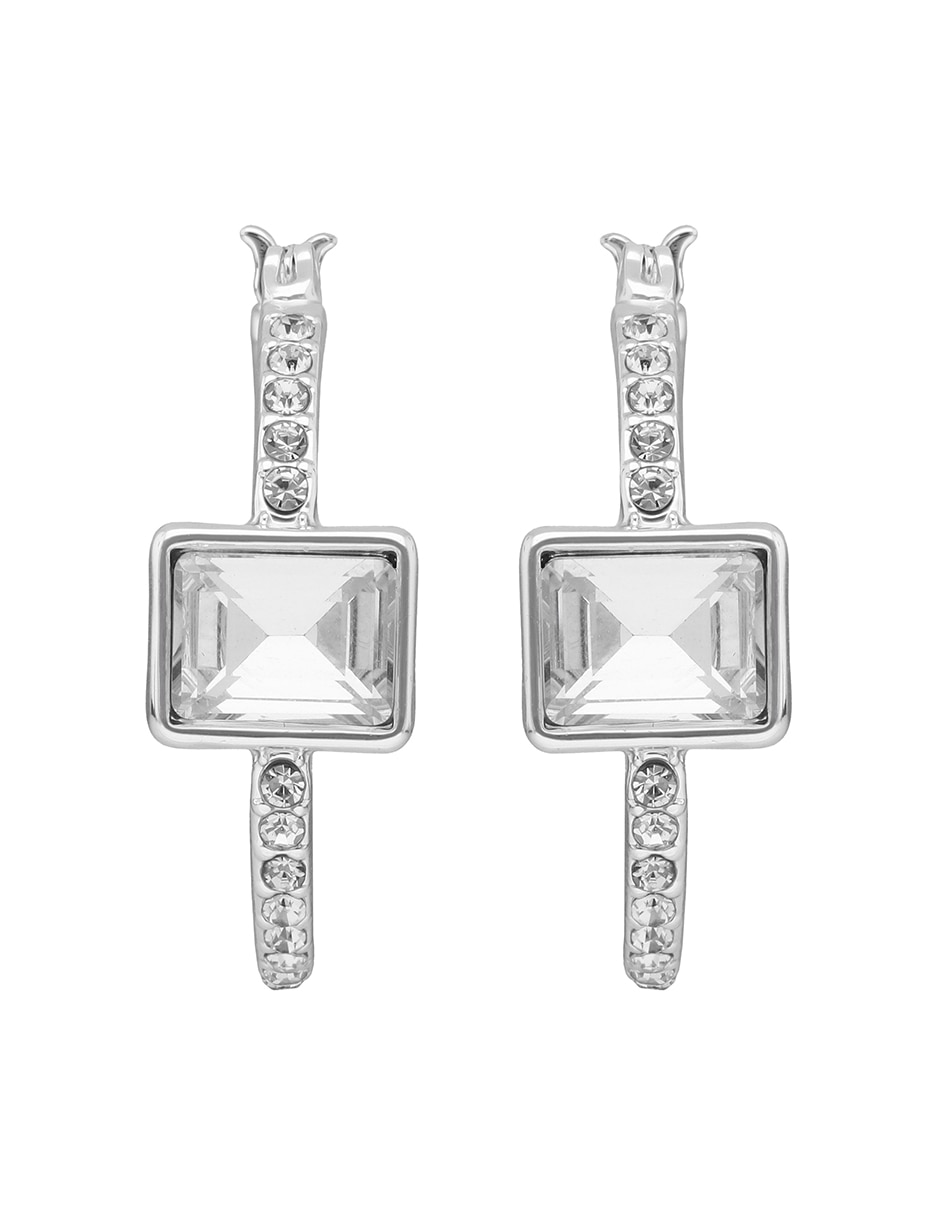 Aretes de círculo con acabado brillante