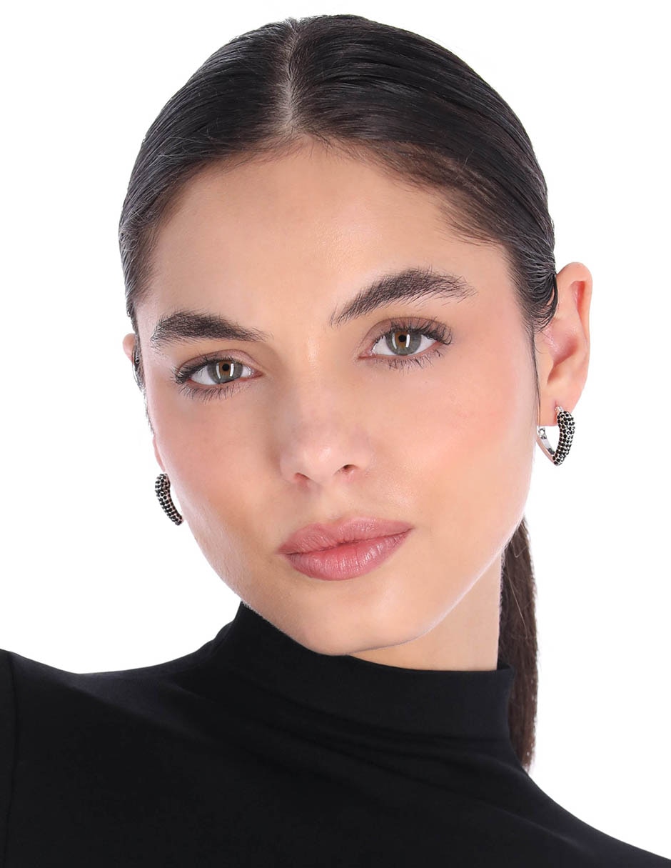 Aretes con acabado brillante 3