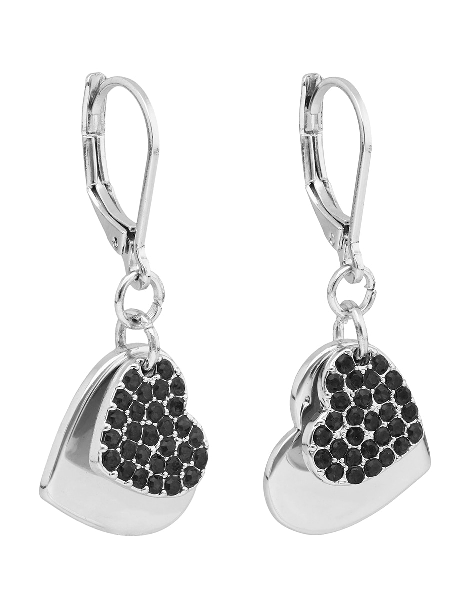 Aretes de corazón con acabado brillante 2