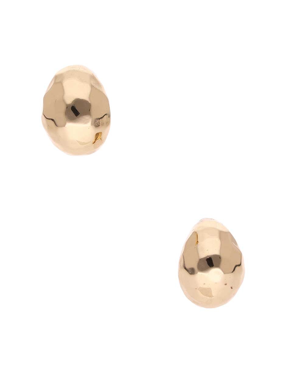 Aretes cortos de luna con acabado brillante