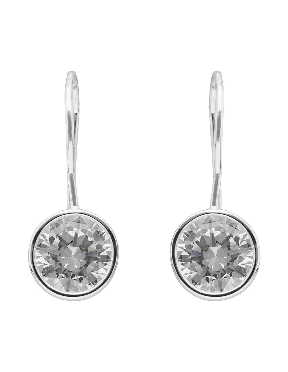Aretes de círculo con acabado brillante