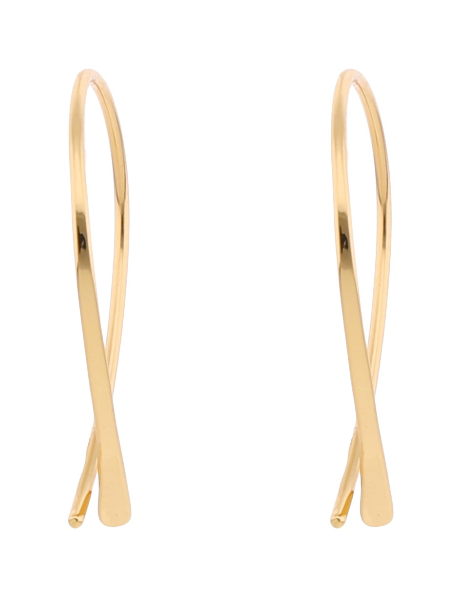 Aretes largos Cassandra con acabado brillante