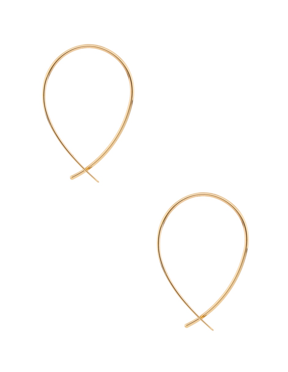 Aretes largos Cassandra con acabado brillante 3