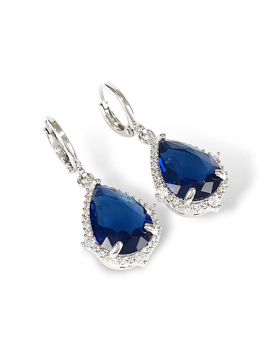 Aretes y collar de gota zirconia 6