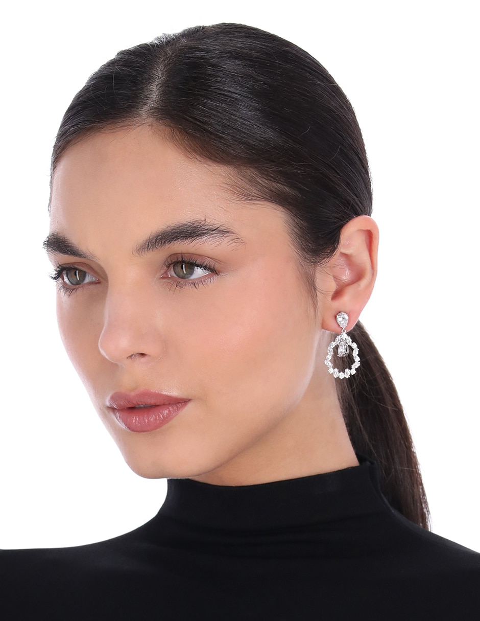 Aretes cortos Diamonds and Debutantes con acabado brillante cristal 3