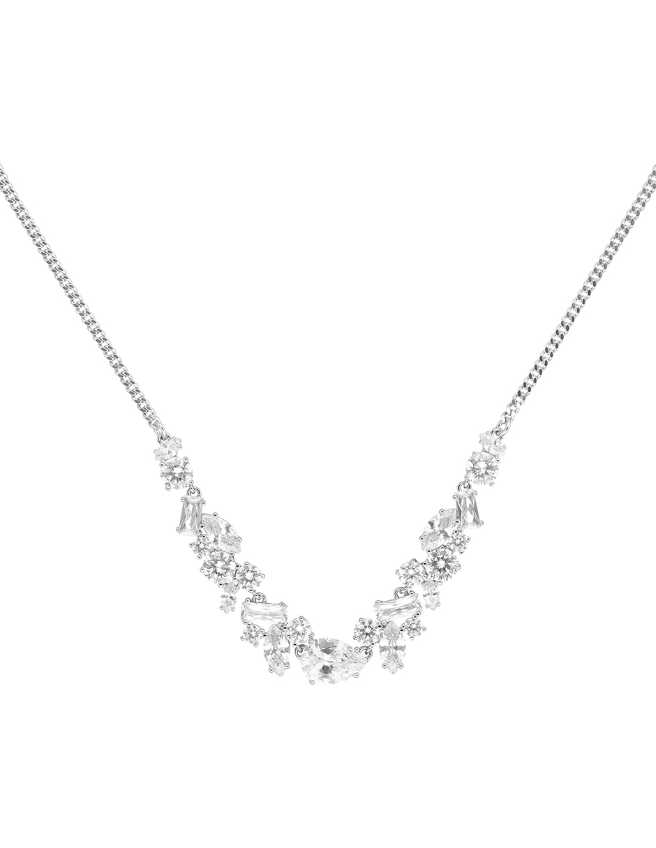 Collar Diamonds and Debutantes