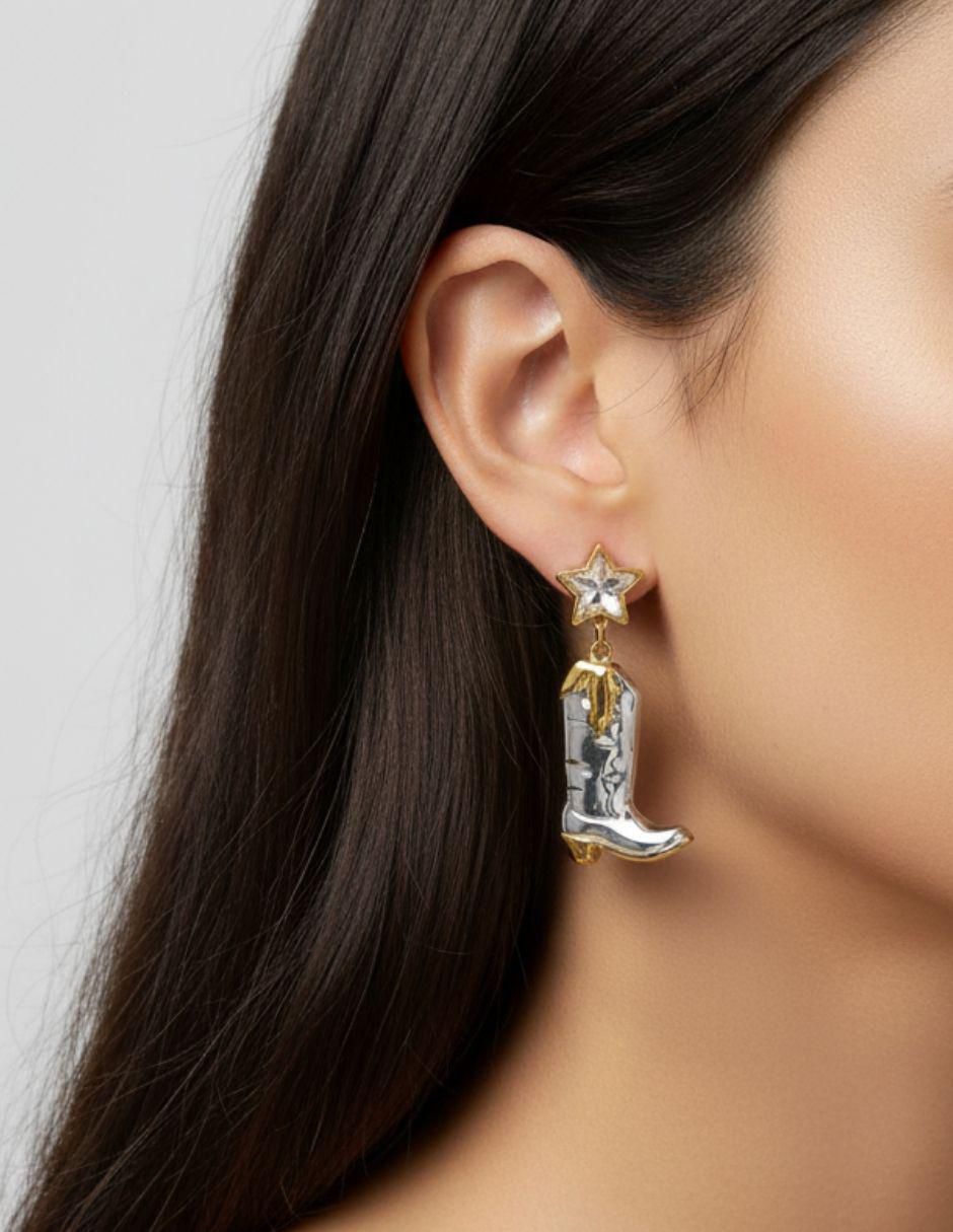 Aretes de bota de oro laminado 9 k con acabado pulido zirconia 3