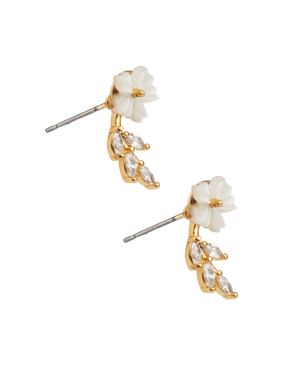 Aretes cortos de flor con acabado pavé madre perla 2