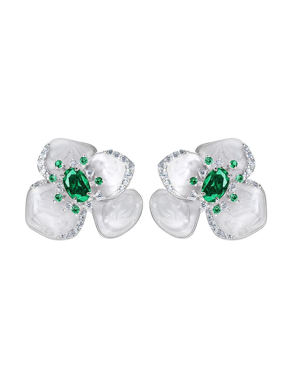 Aretes cortos de flor de plata P 925 con acabado brillante esmeralda Aretes cortos de flor de plata P 925 con acabado brillante esmeralda