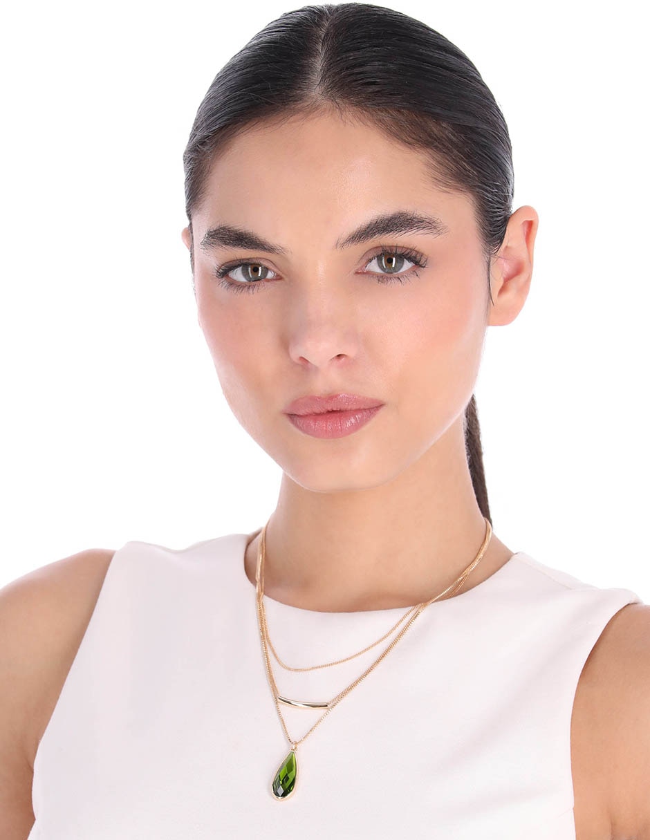 Collar con dije de gota Key Item 3