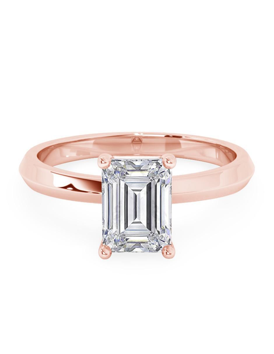 Anillo octagonal 10 k de oro zirconia pulido