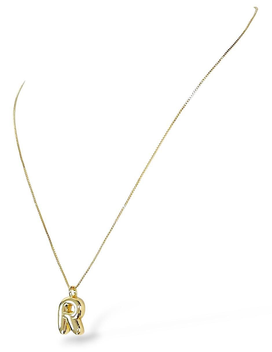 Collar con dije de letra r de baño de oro 18 K 3