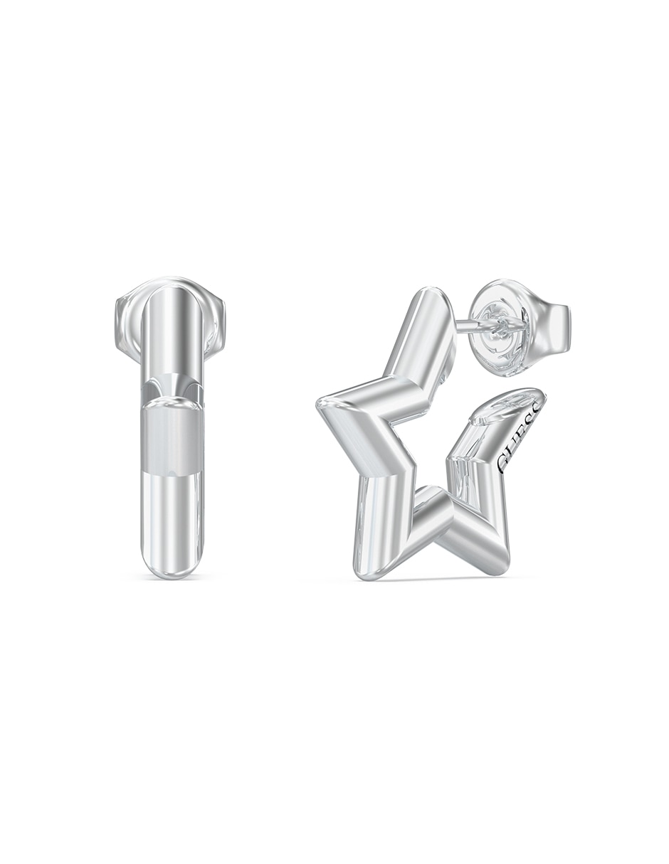Aretes cortos de estrella Iconique con acabado brillante