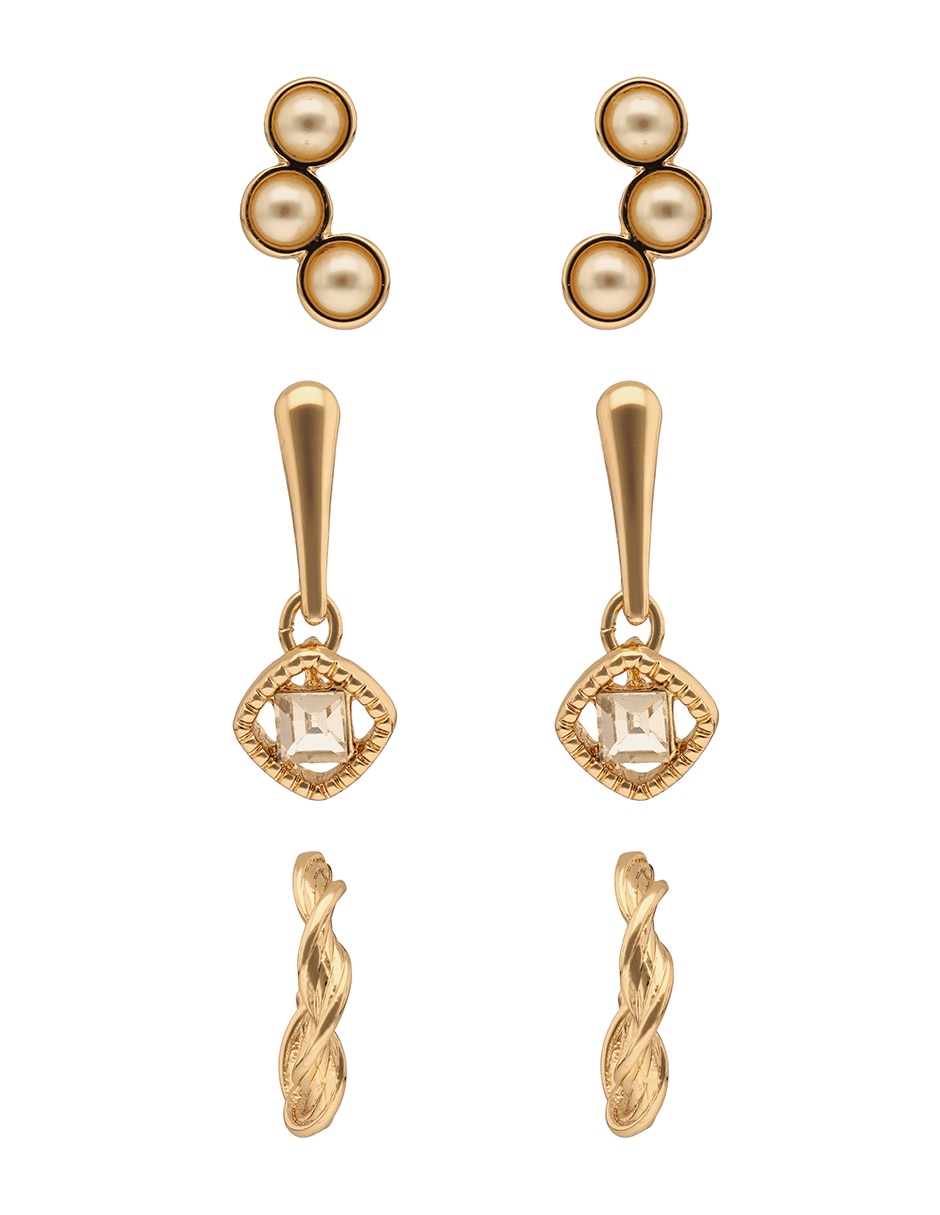 Aretes cortos con acabado pavé
