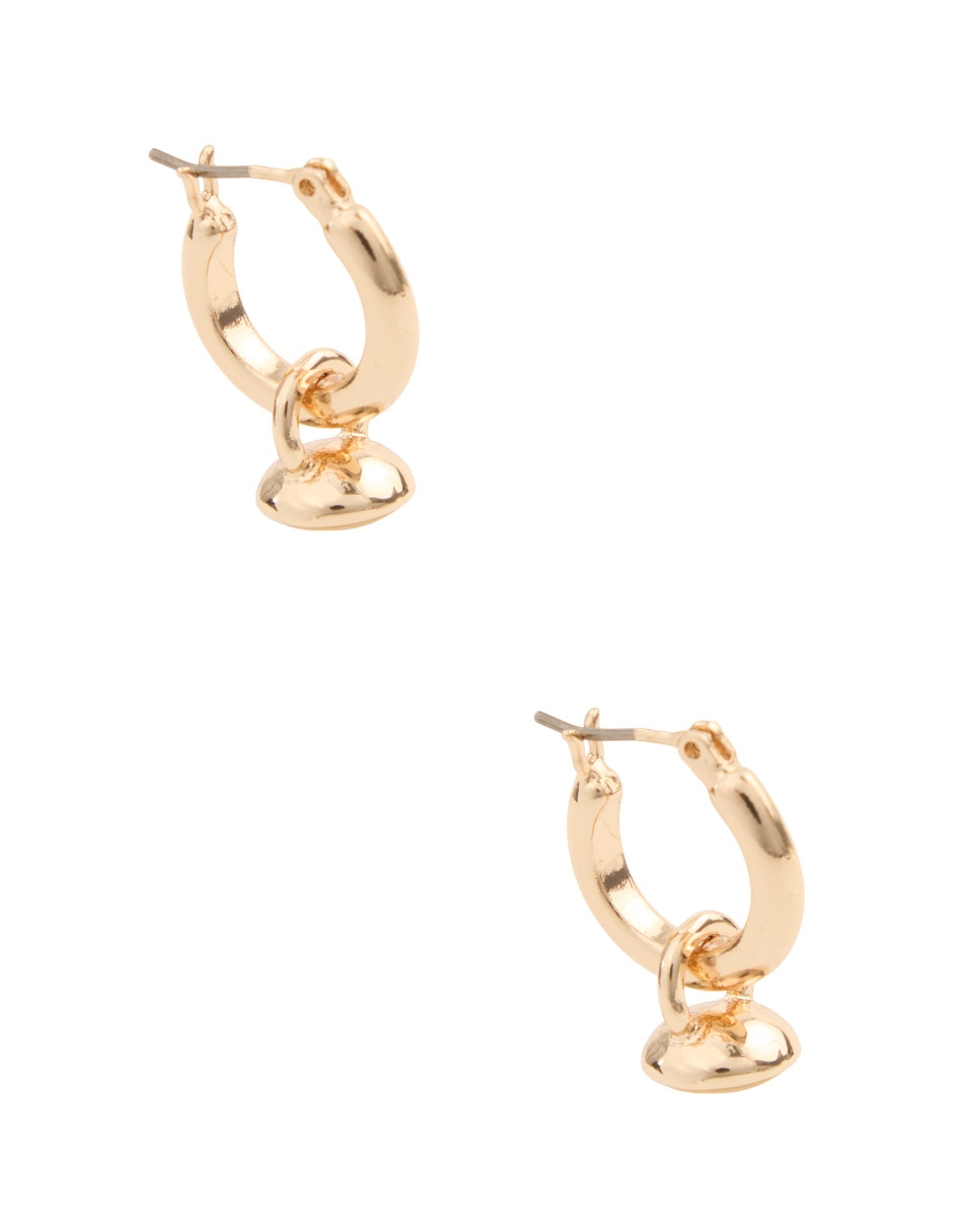 Aretes cortos con acabado pulido perla 2
