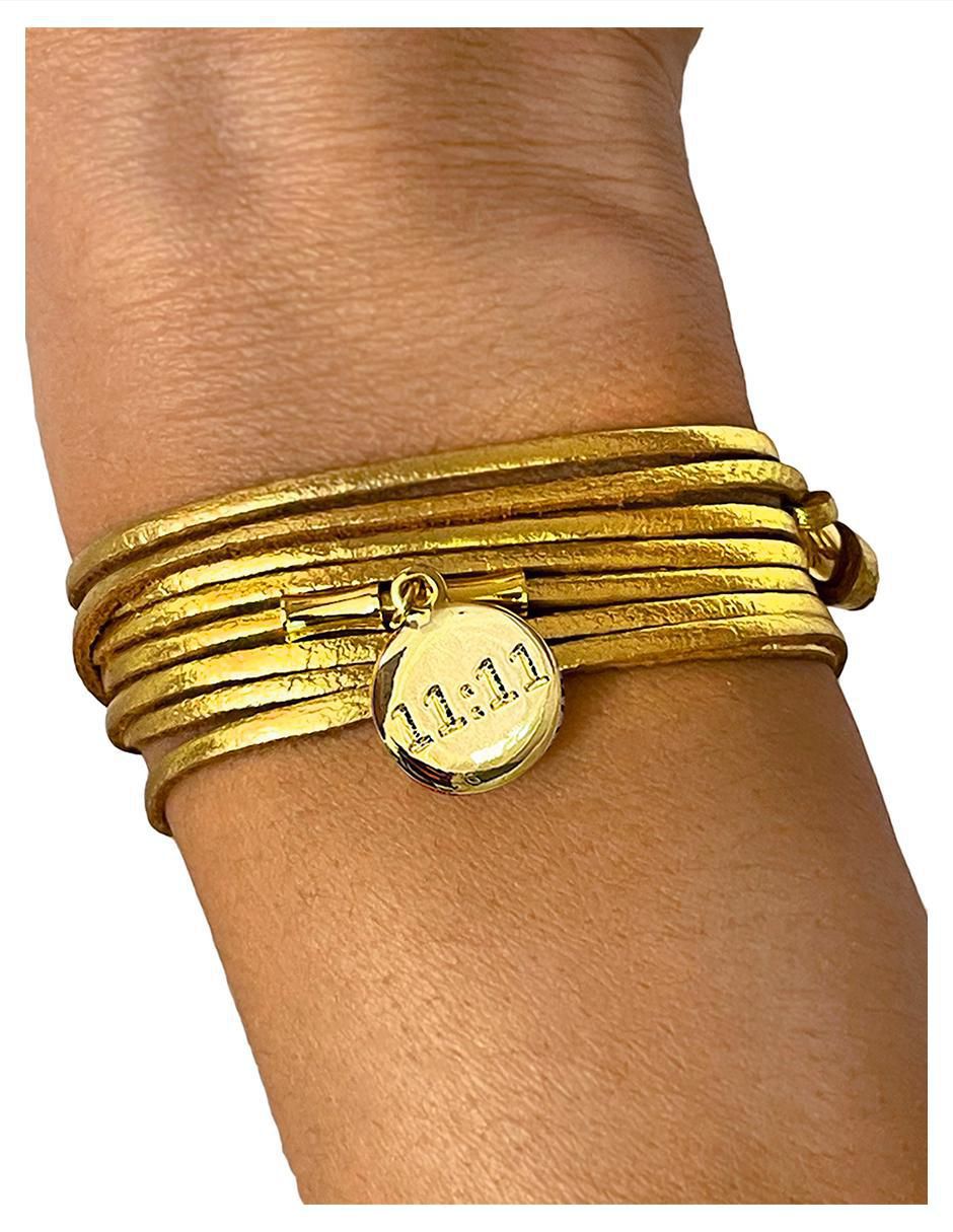 Pulsera de piel con acabado baño de oro 18 k 6