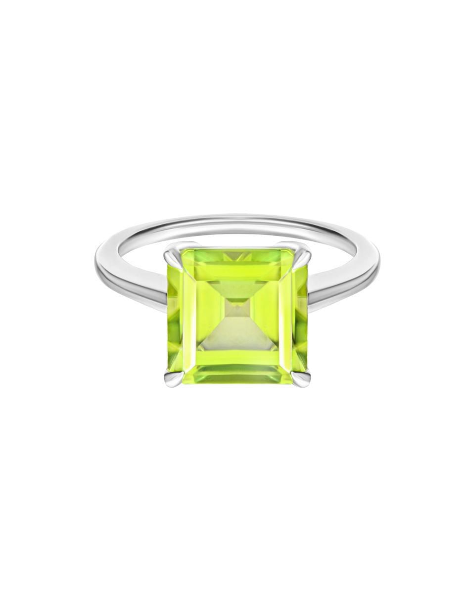 Anillo 14 k de oro peridoto