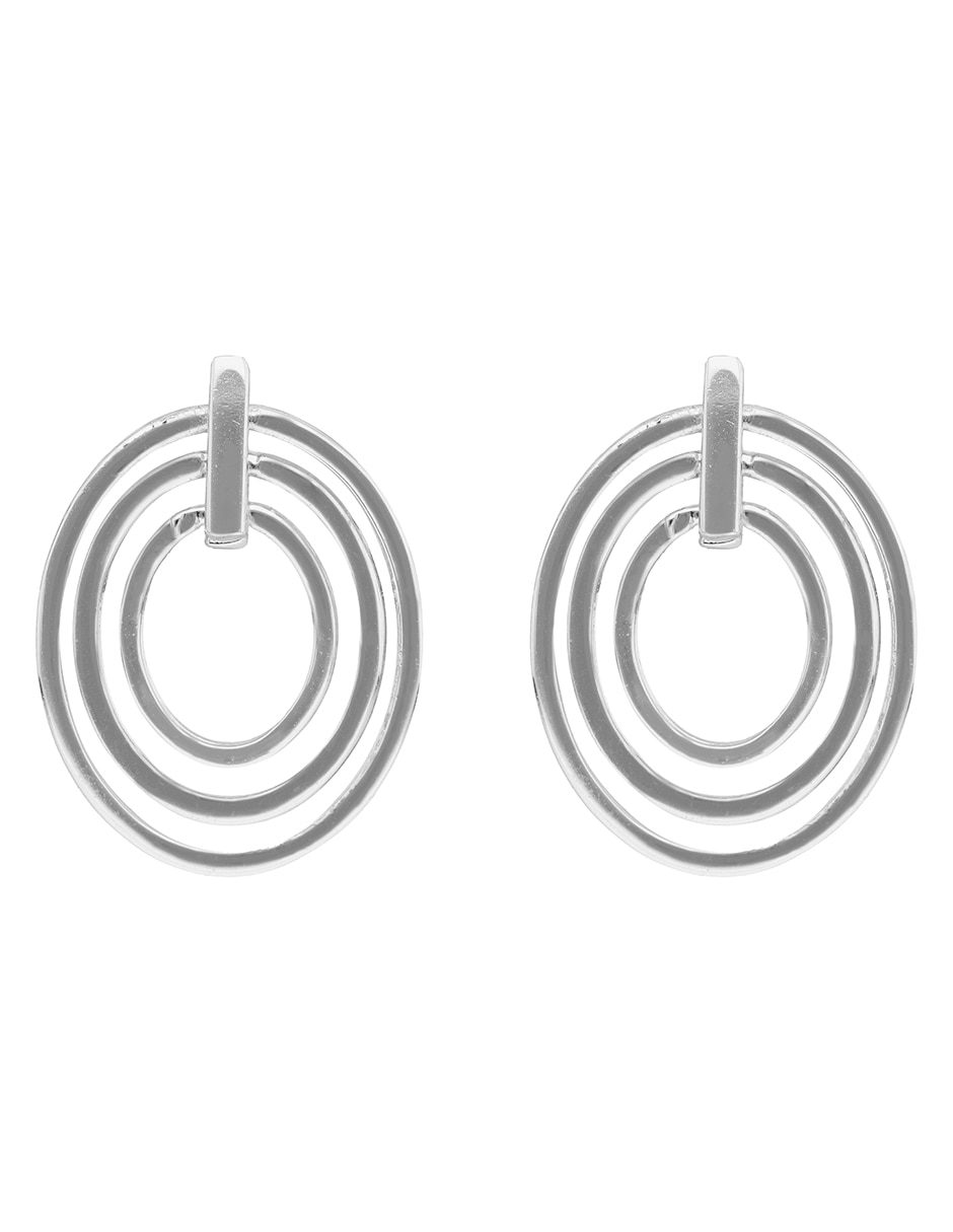 Aretes cortos circulares con acabado pulido