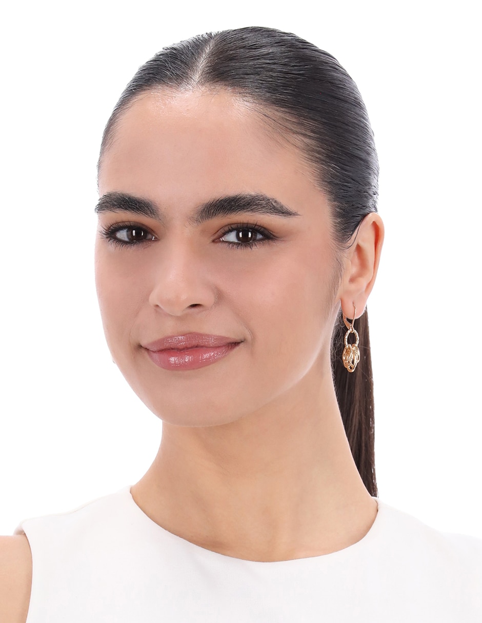 Aretes cortos circulares Golden Orbit con acabado brillante 3
