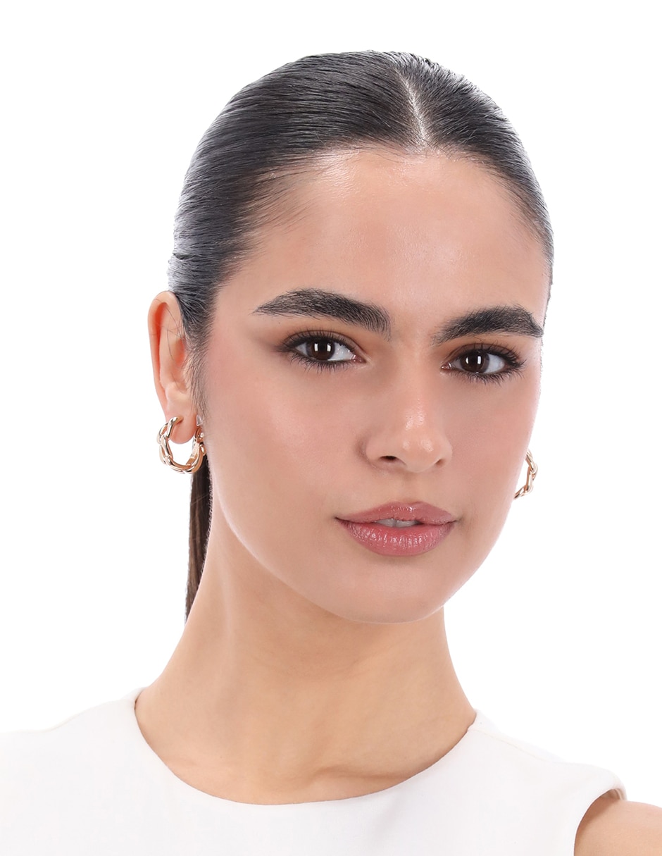 Aretes cortos de eslabones Forever Linked con acabado brillante 3