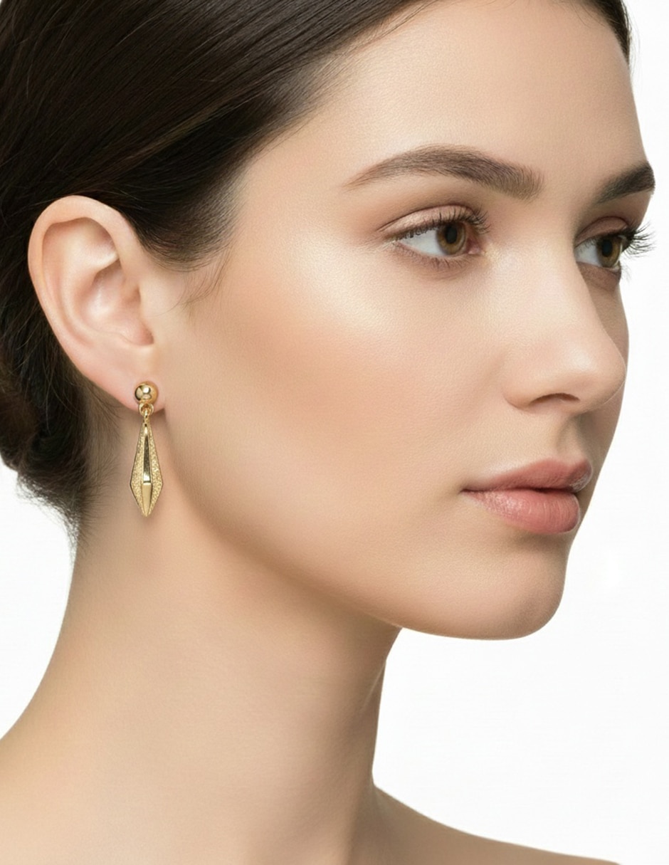 Arete cortos de rombo Basic Metal Ears con acabado brillante 3