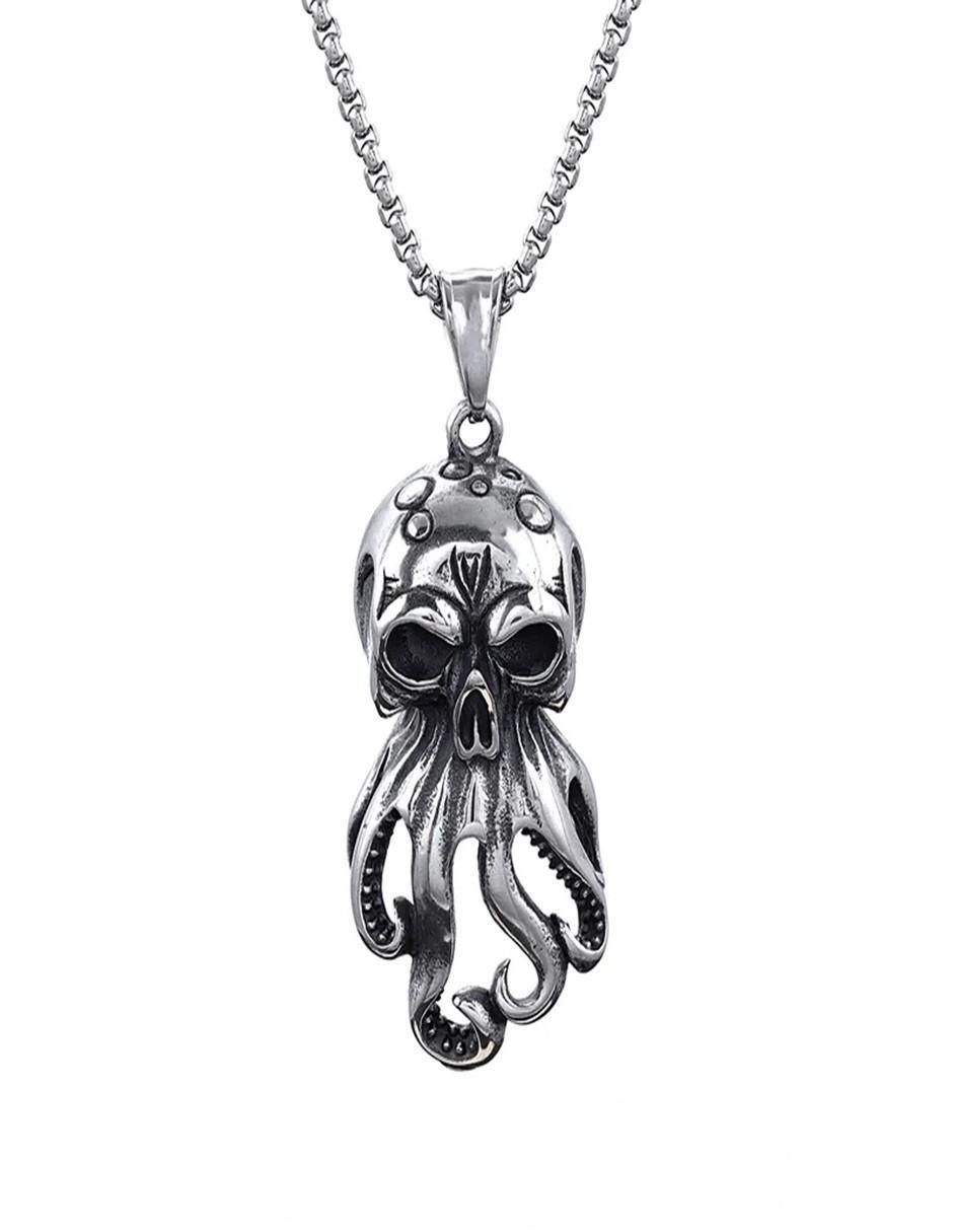 Collar con dije de calavera