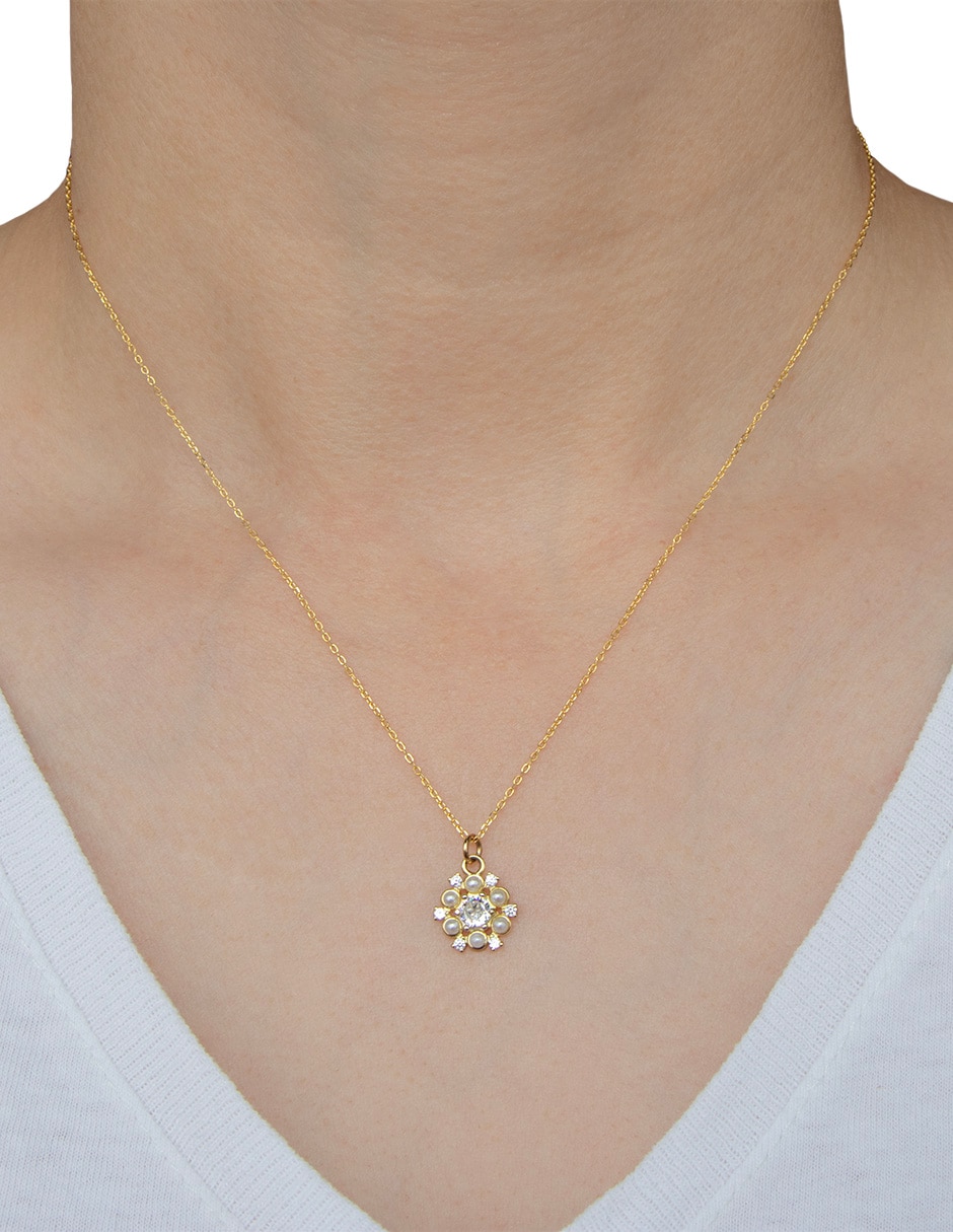 Collar con dije de flor de plata P 925 3