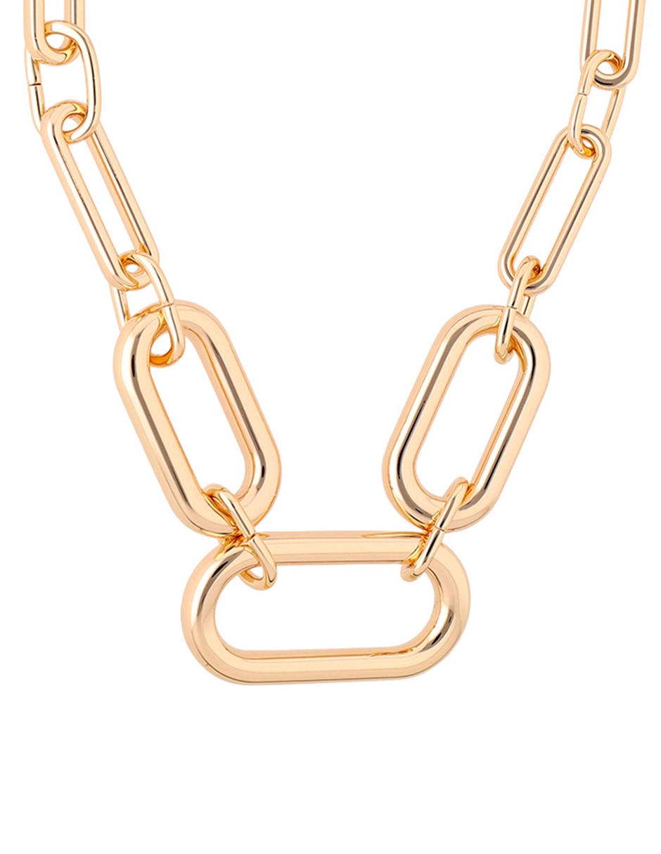Collar entrelazado