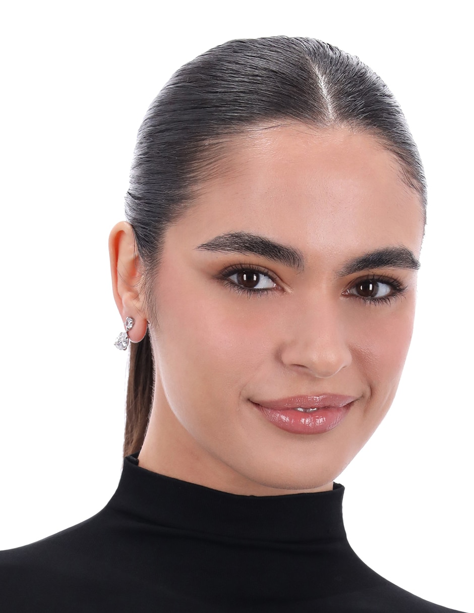 Aretes cortos de gota Silver con acabado brillante 3