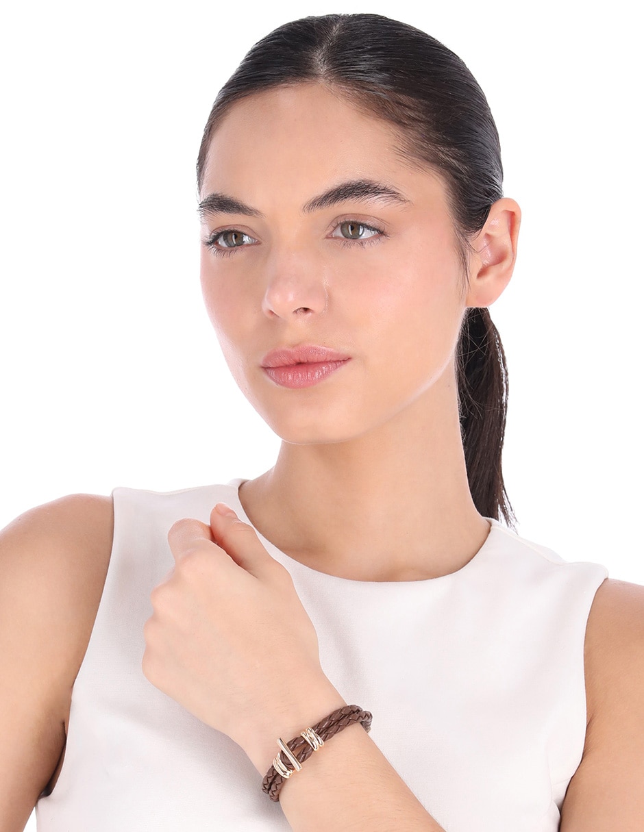 Pulsera Nine Wes Leather Tortoise acabado pulido 3