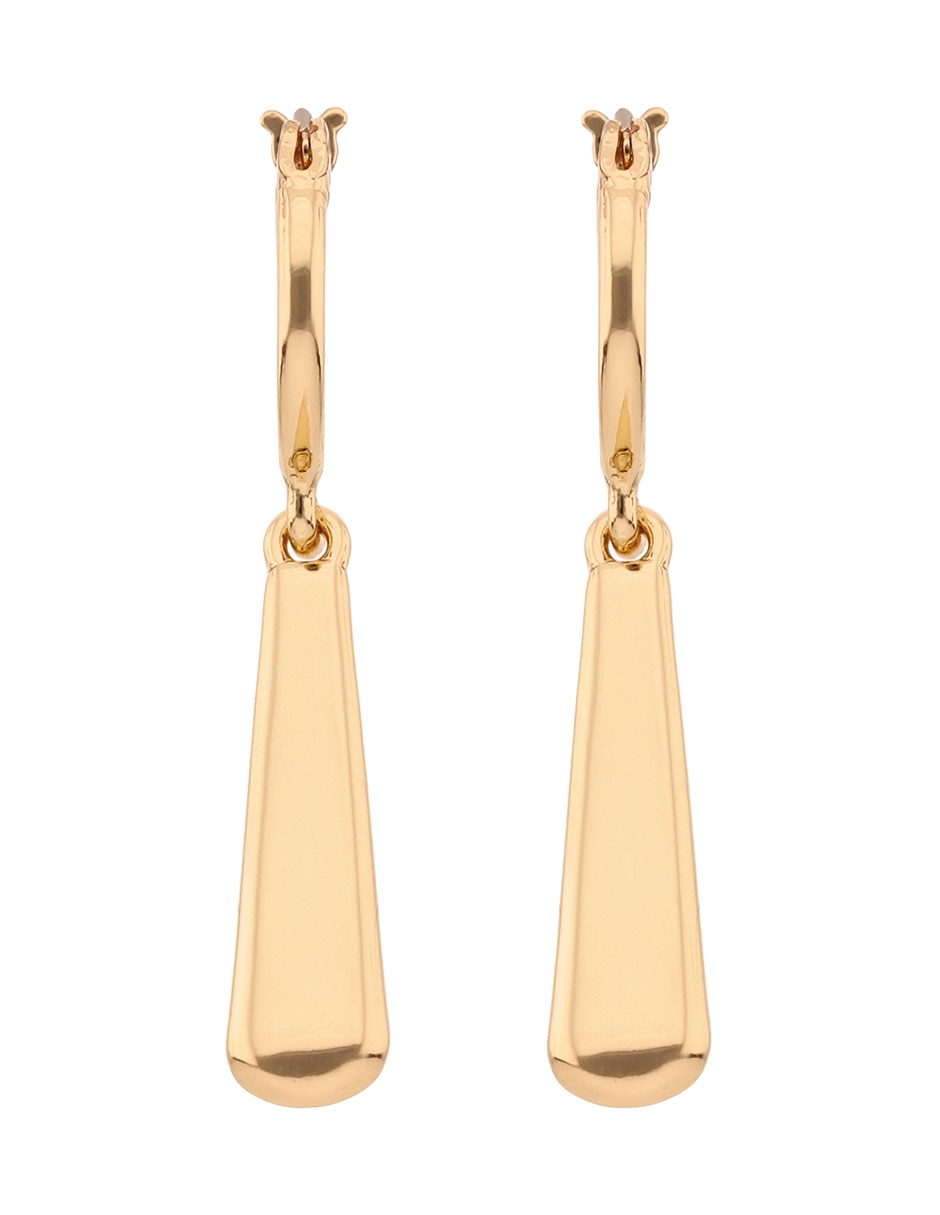 Aretes largos ryleigh con acabado liso liso