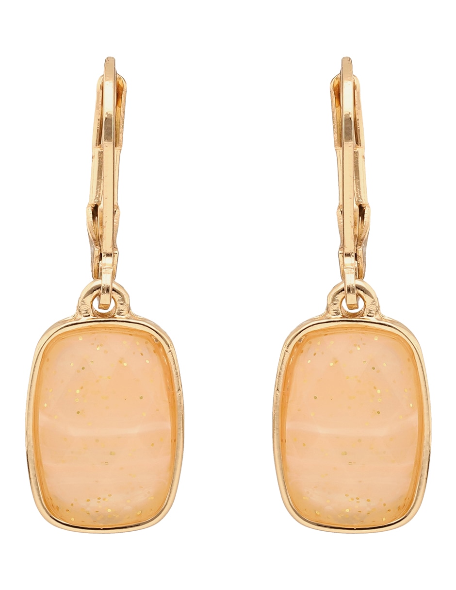 Aretes cortos rectangulares con acabado liso esmaltado