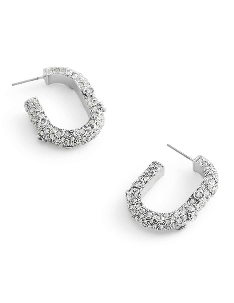 Aretes huggies con acabado pavé 7