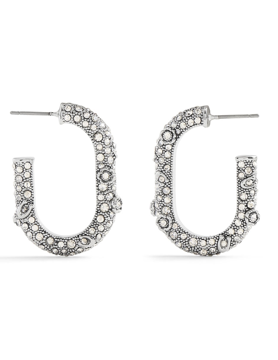 Aretes huggies con acabado pavé 10