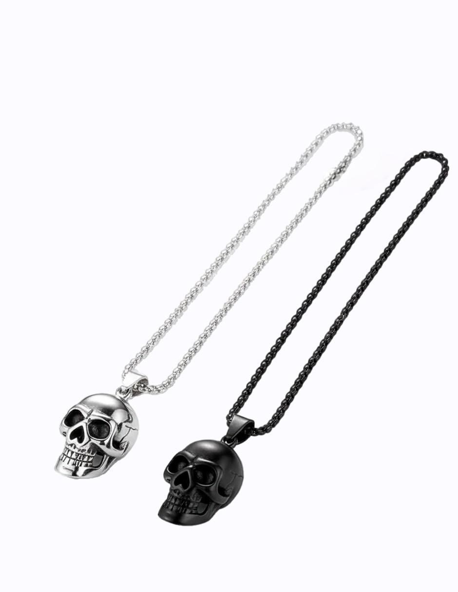 Collar con dije de calavera
