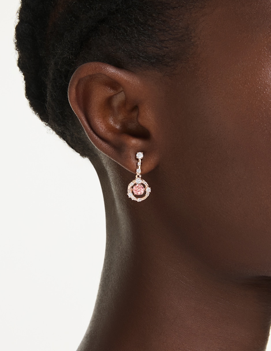 Arete individual circular de metal con acabado brillante swarovski 5