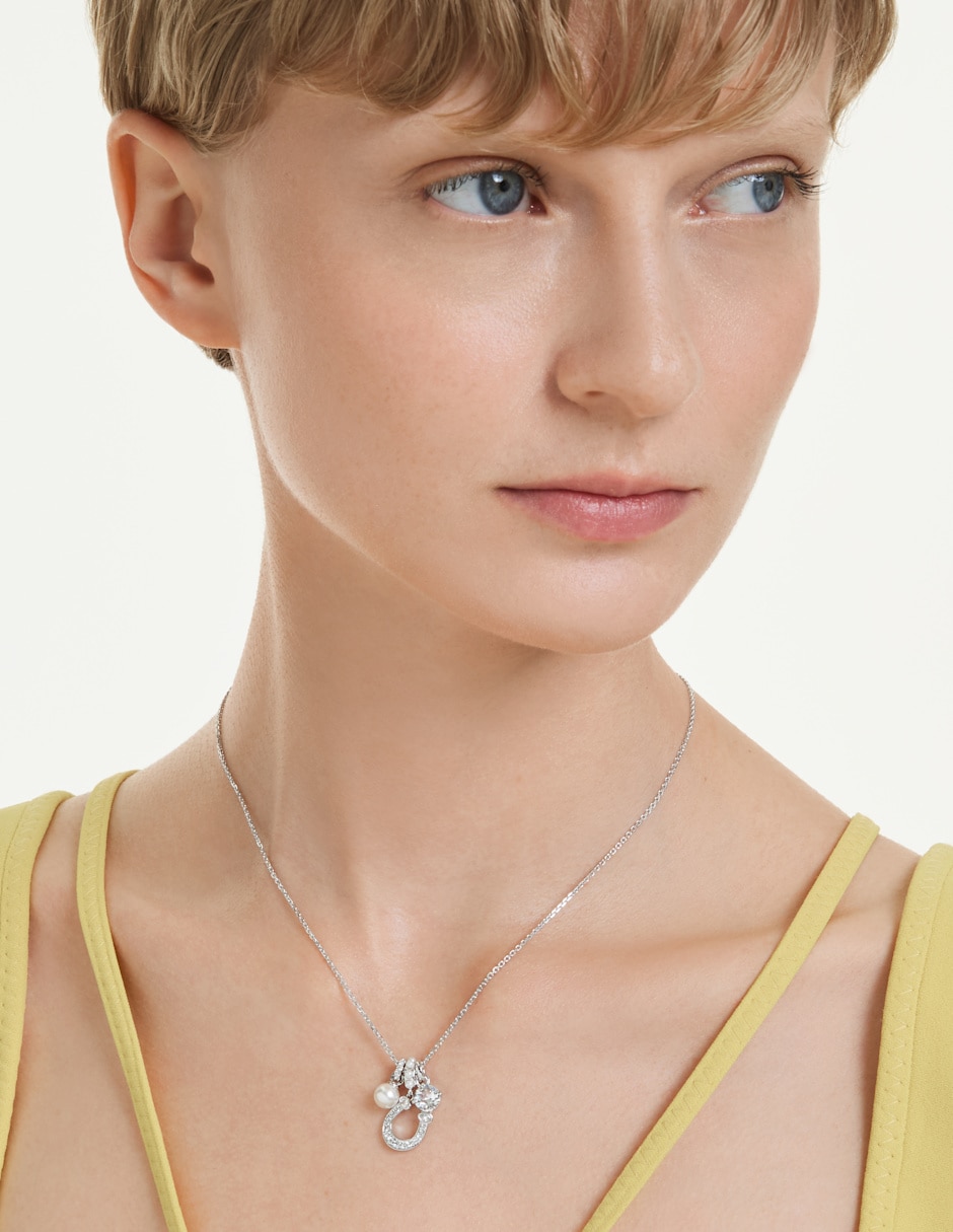 Collar de herradura Symbolica 6