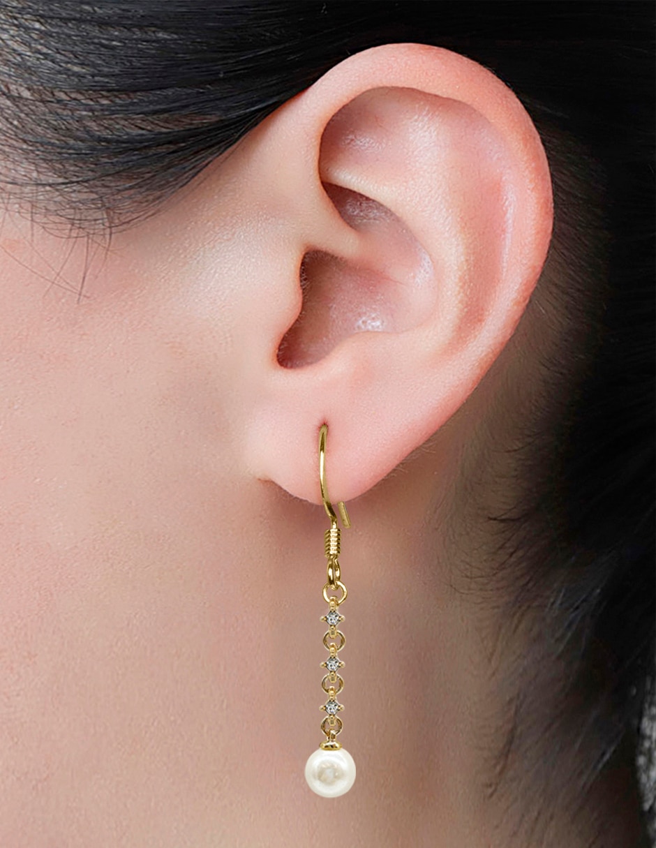 Aretes largos con acabado Pavé perla 3