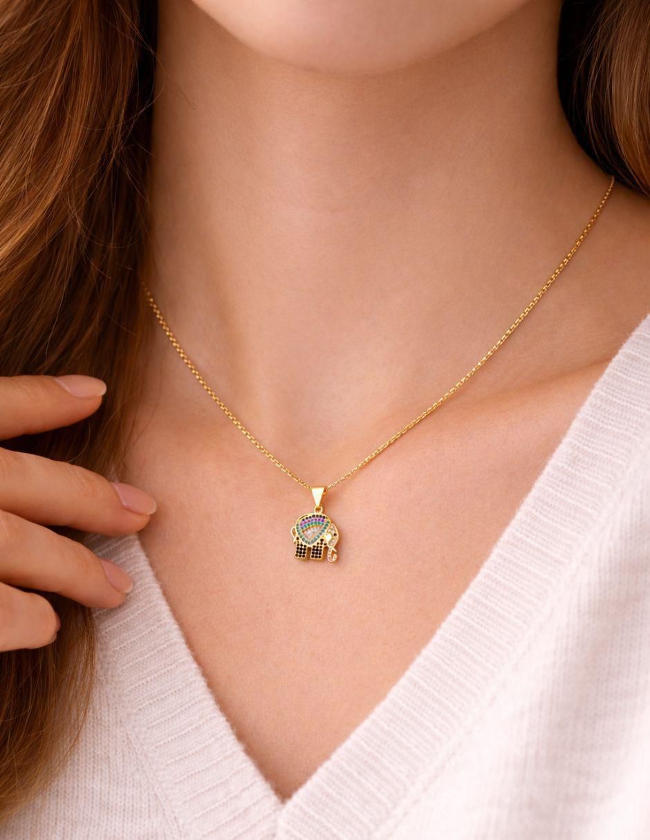 Collar con dije de elefante Kala 18 K 4