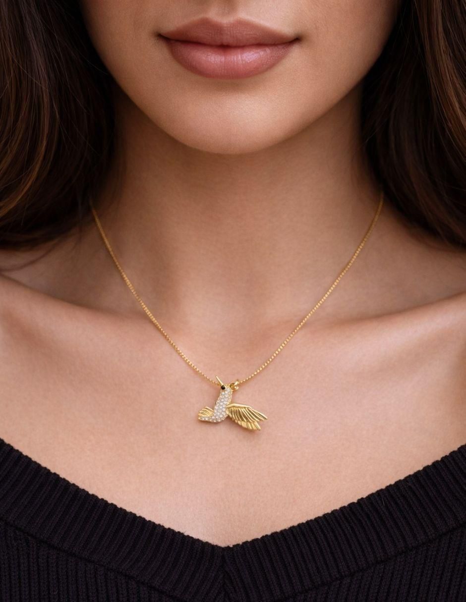 Collar con dije de colibrí Lumina 18 K 2