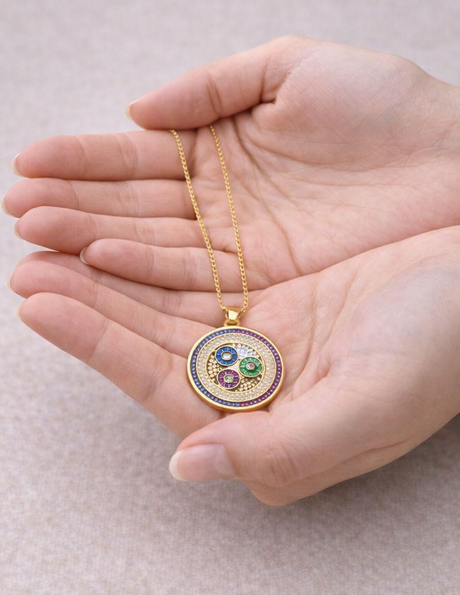 Collar con dije circular Orbis 18 K 3