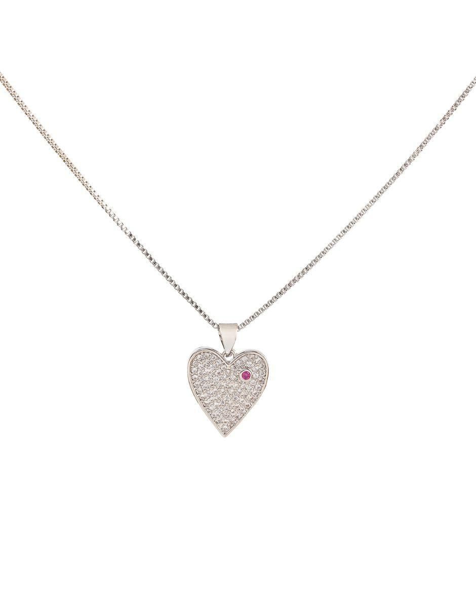 Collar con dije de corazón