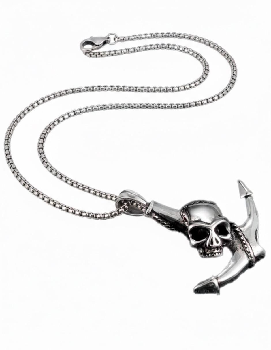 Collar con dije de calavera 2