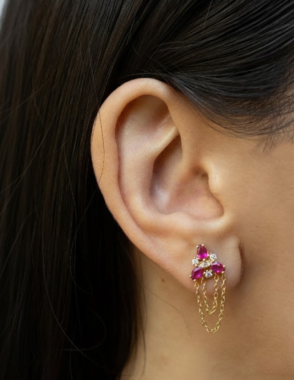 Aretes cortos 14 K con acabado baño de oro zirconia 3