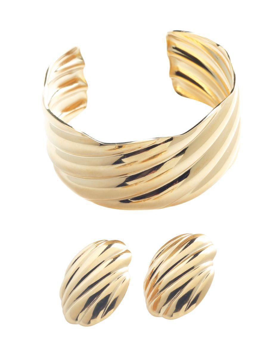Aretes y pulsera Ondra