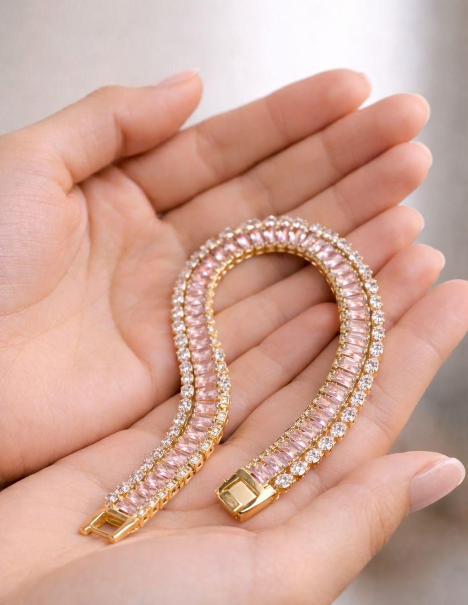 Pulsera yoiko "de" aleación metálica "con" zirconia 18 k brillauréa "acabado"