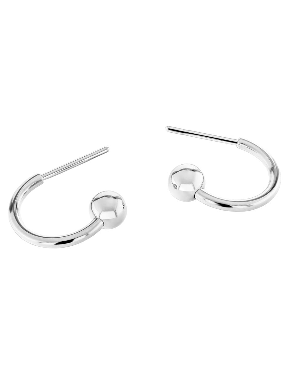 Set de aretes CK pure essentials con acabado brillante 7
