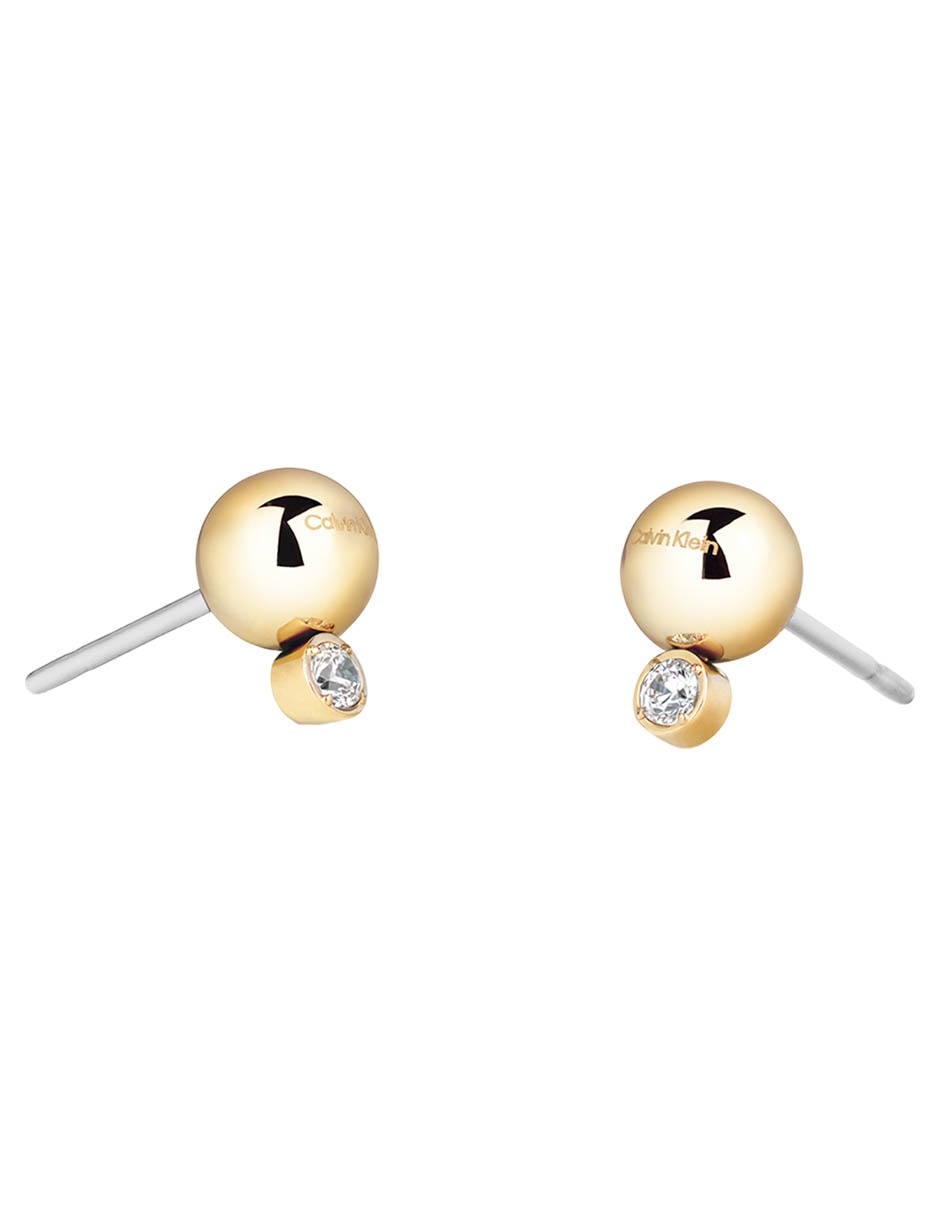 Set de aretes CK pure essentials con acabado brillante 3
