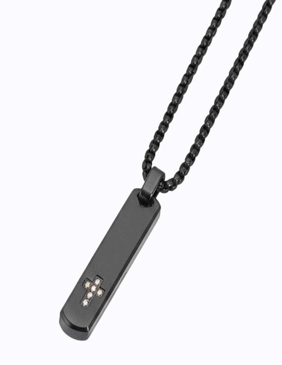 Collar con dije Cruz